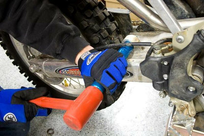 SPECIAL KTM GEREEDSCHAP VOOR ACHTERSTE OPHANGLAG.