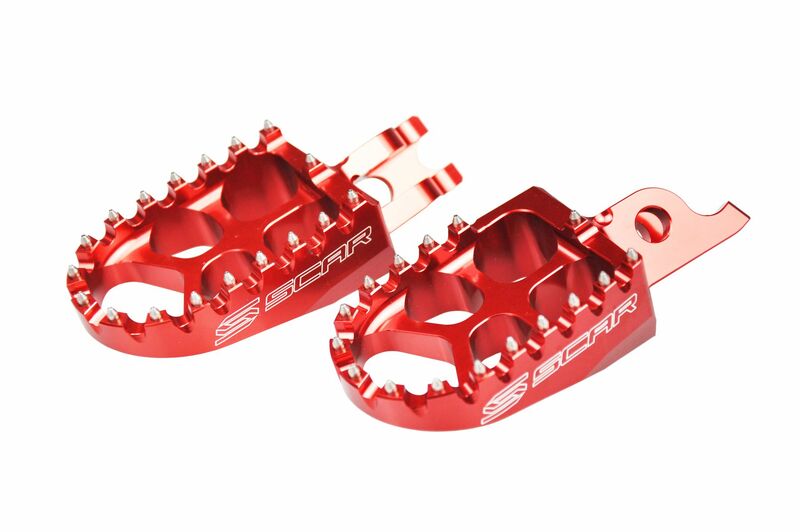 SCAR EVO Foot Pegs Red