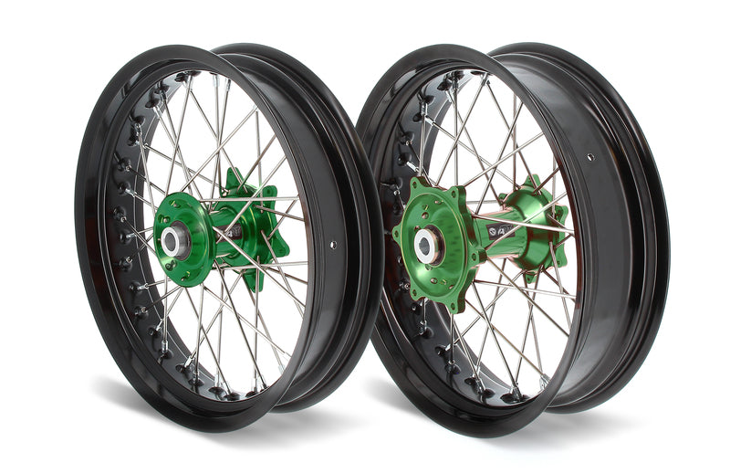 ART SM Compleet voor- en achterwiel 17x3,50/17x4,50 zwarte velg/groene naaf Kawasaki