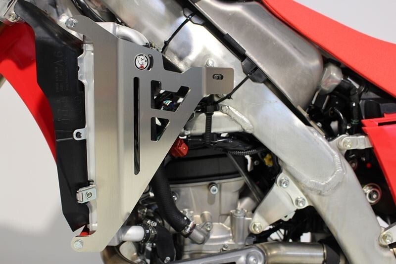 AXP Aluminum radiator protector - Honda CRF250R/250RX 